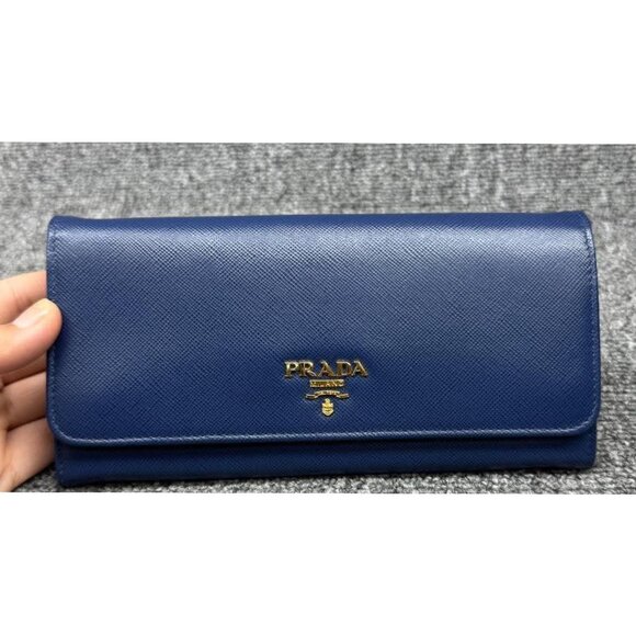 Prada Leather Wallet 199-081225 - Picture 1 of 13
